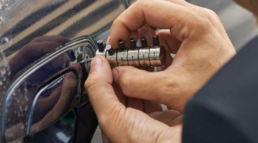 Professional residential roofers in Boston, KY